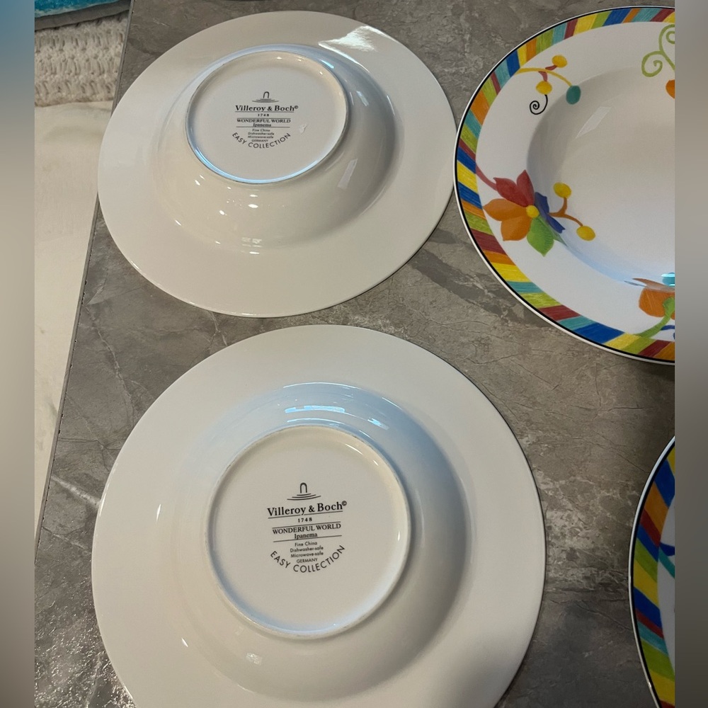 (7) Villeroy & Boch Wonderful World Ipanema Rimmed Soup Bowls - Picture 3 of 5
